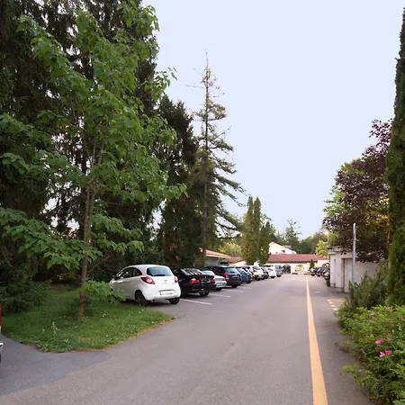 レストラン フロリダ Studen