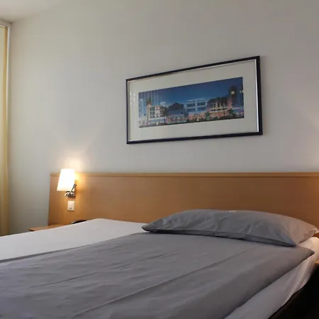 レストラン フロリダ ホテル Studen